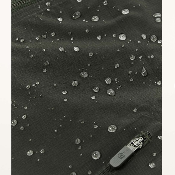 Lululemon | Like the Wind Vest Dark Olive Size 4 - Picture 4 of 16